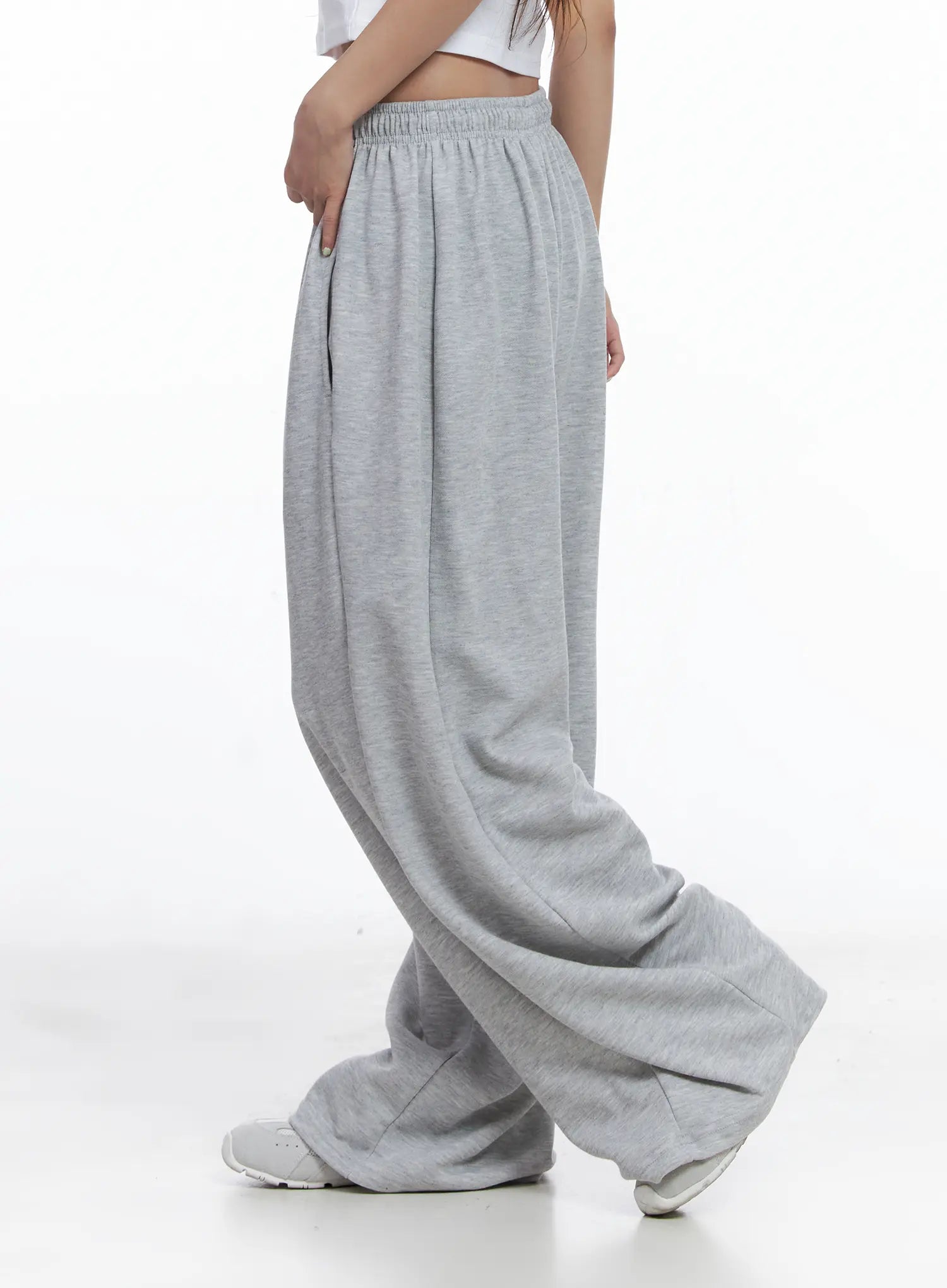 wide-leg-sweatpants-cl514