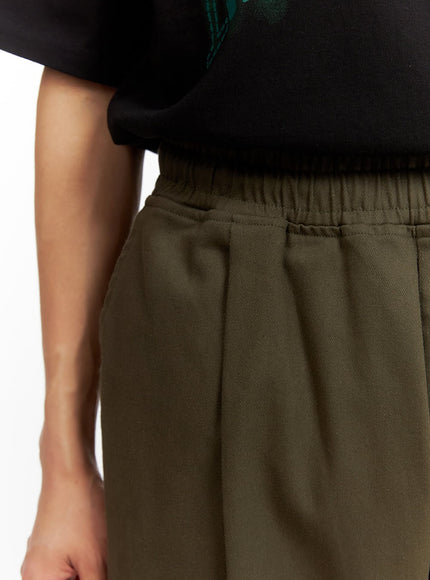 mens-solid-cargo-pants-dark-green-iu412