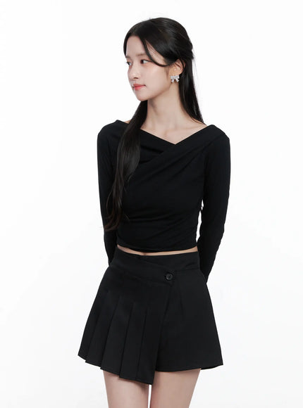 asymmetrical-neck-long-sleeve-top-cs523