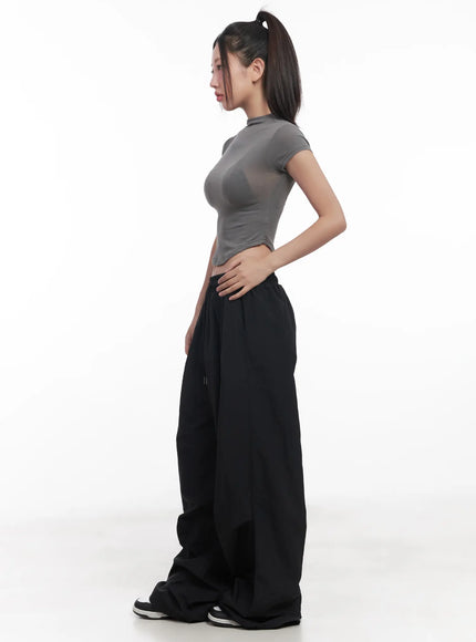 slim-fit-mock-neck-crop-top-cu517