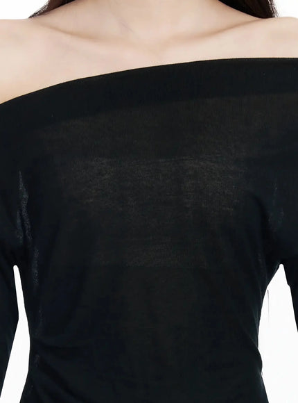 asymmetrical-off-shoulder-top-im504