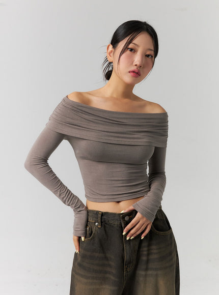 shirred-off-shoulder-crop-top-cs320