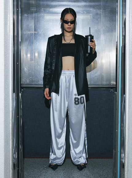 black-nylon-slim-fit-jacket-cs511