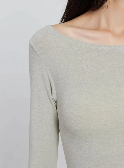 Boat Neck Long Sleeve Tee IO530