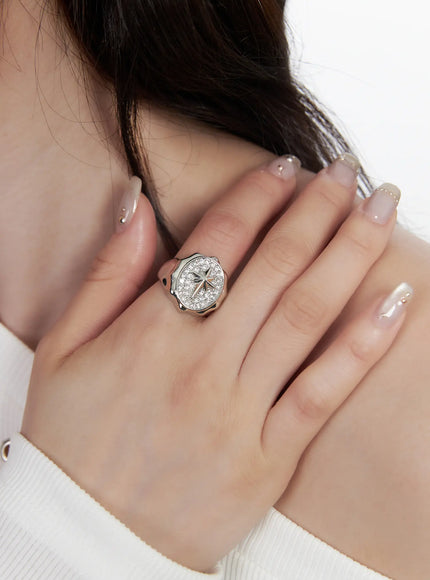 Big Cubic Bold Ring CF525