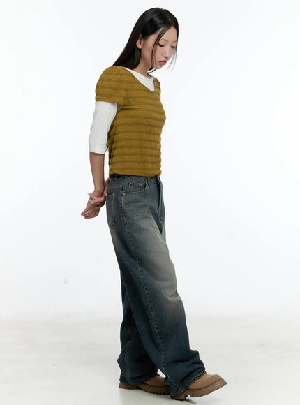 soft-stripe-puff-sleeve-top-cs517