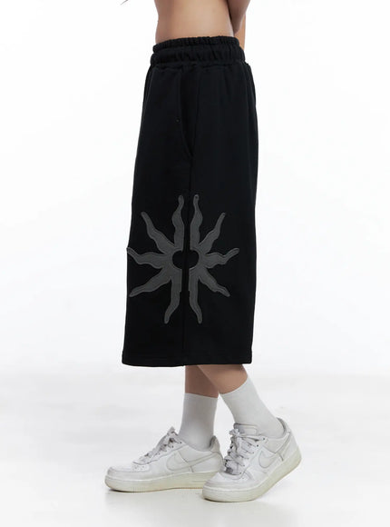 sun-patch-bermuda-sweatshorts-cl511