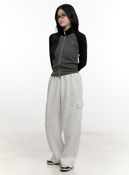 pocketed-wide-fit-cargo-sweatpants-cf527