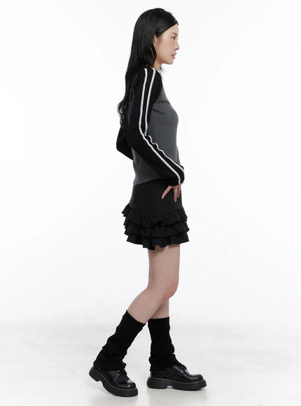 Two-Tone Lace Detail Top CS529