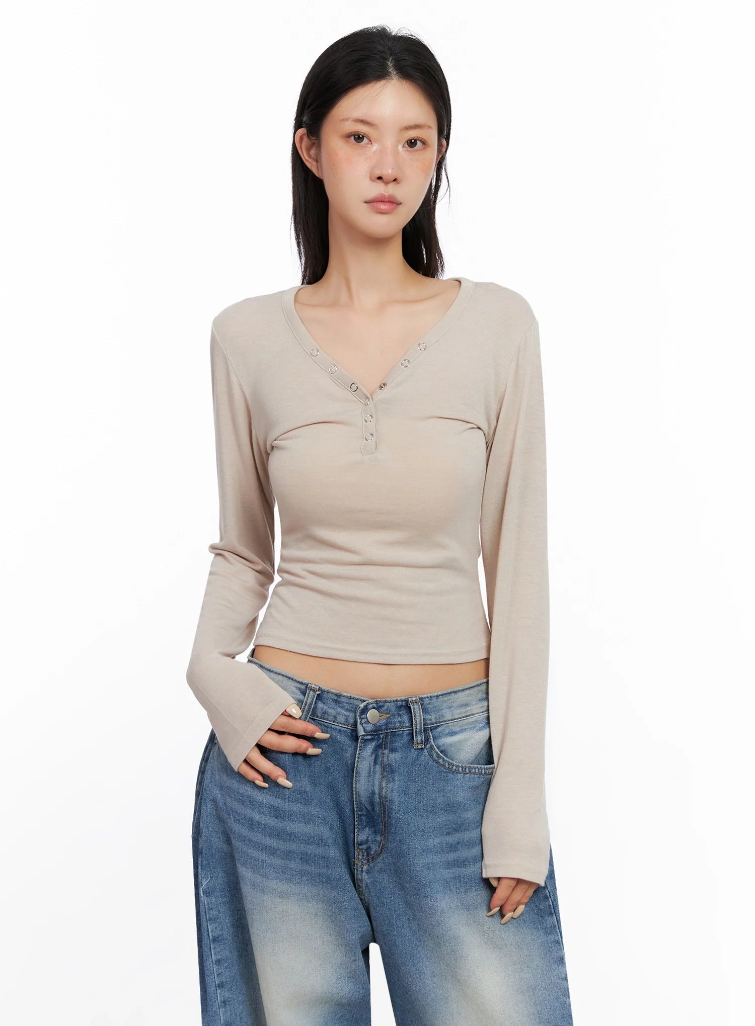 slim-fit-long-sleeve-henley-tee-is515