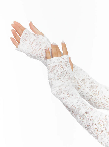 lace-turtleneck-long-sleeve-top-cn514