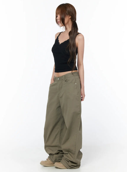 lace-trim-v-neck-camisole-cy529
