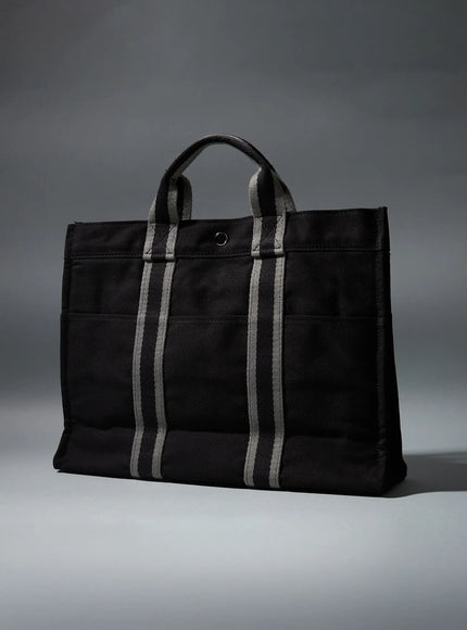 contrast-canvas-square-bag-is516