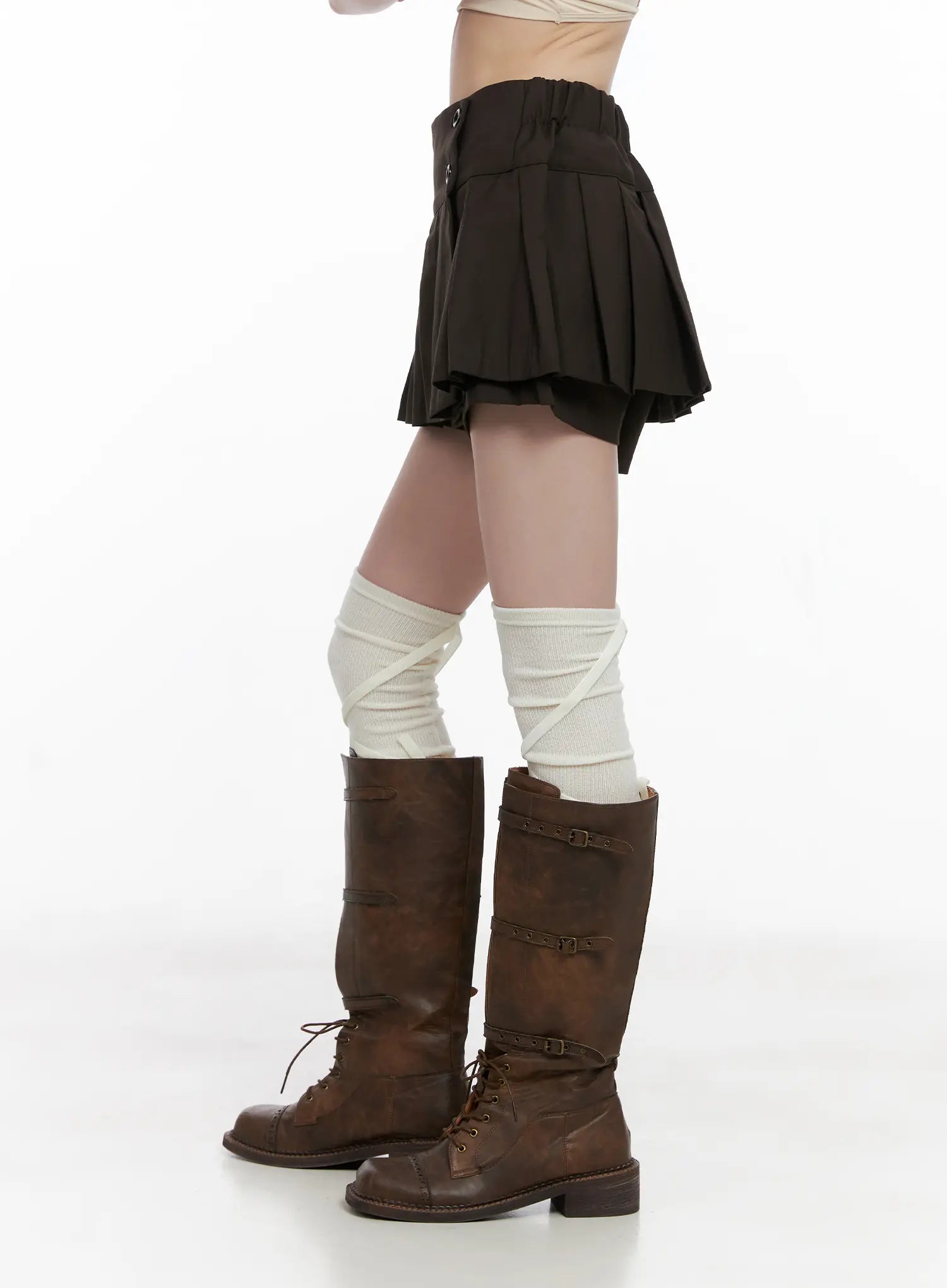 side-button-pleated-mini-skort-cg519
