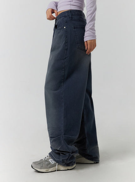 pintuck-washed-wide-leg-jeans-cf401