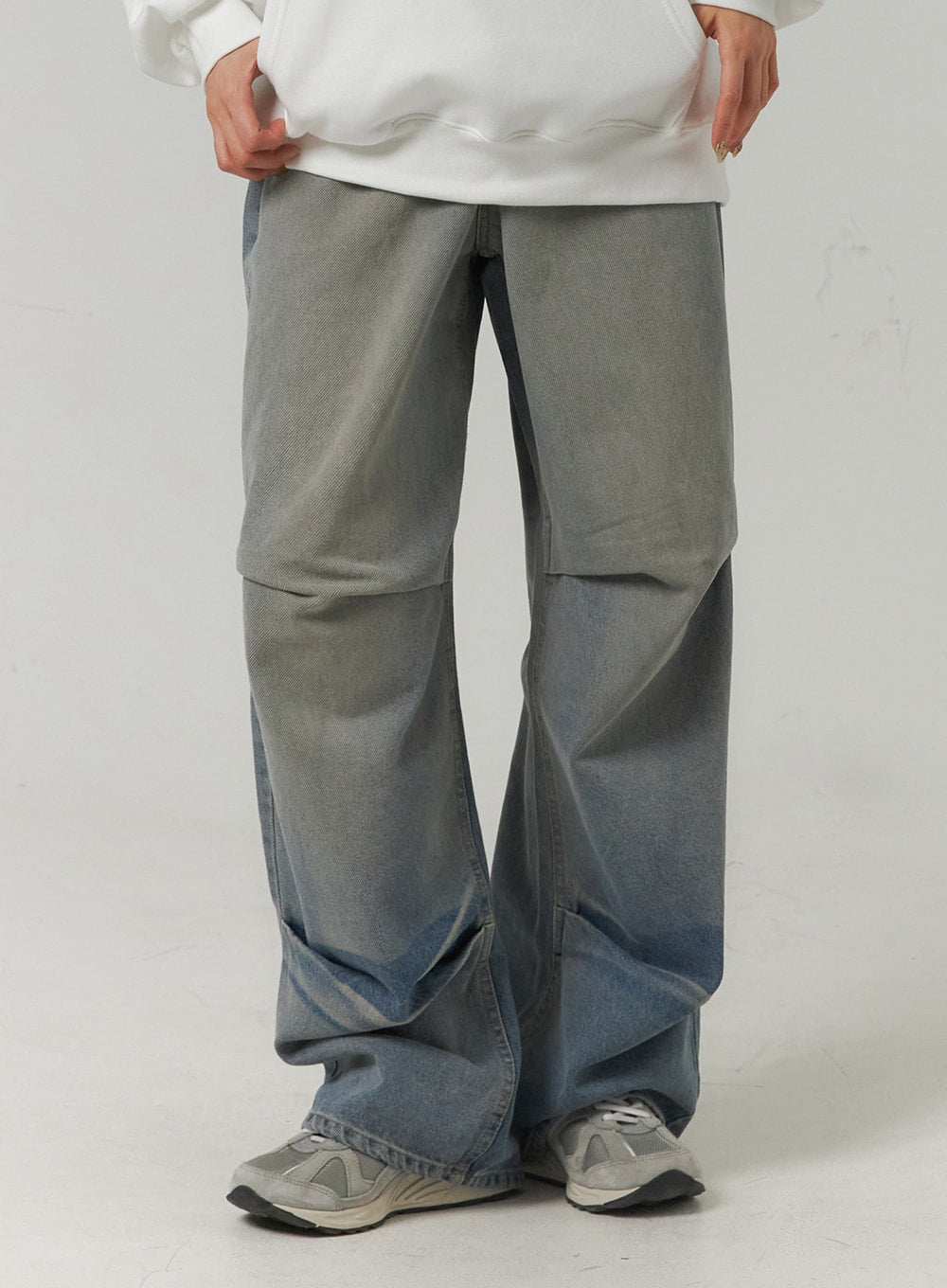 pintuck-washed-denim-wide-leg-jeans-cj418 / Blue