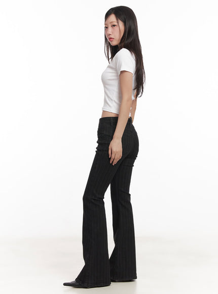 frill-trim-v-neck-crop-tee-ca525