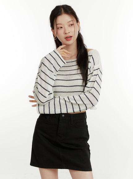 summer-boat-neck-stripe-crop-top-ou418