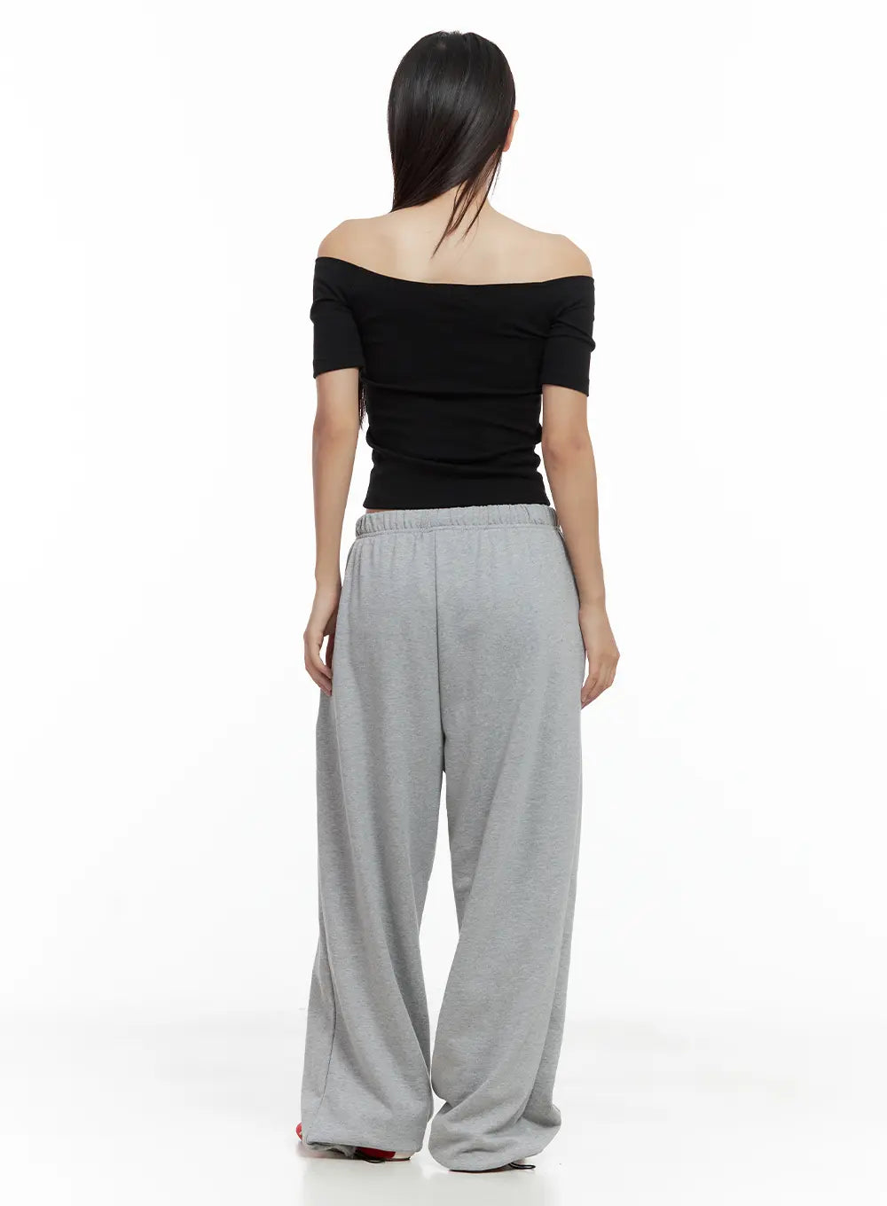 essential-loose-fit-sweatpants-cl508