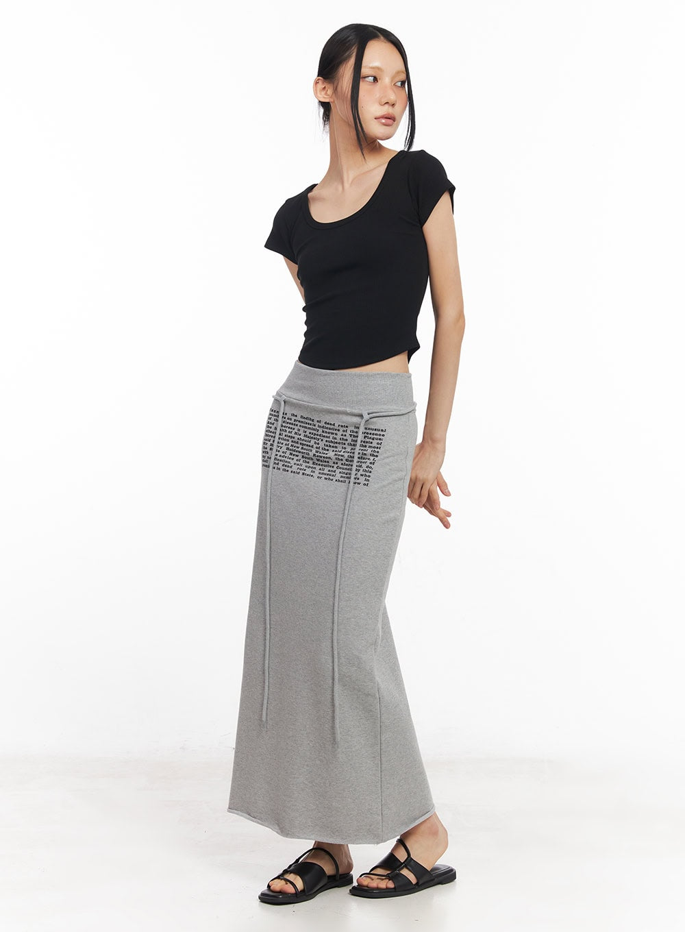 essential-u-neck-crop-tee-cy528