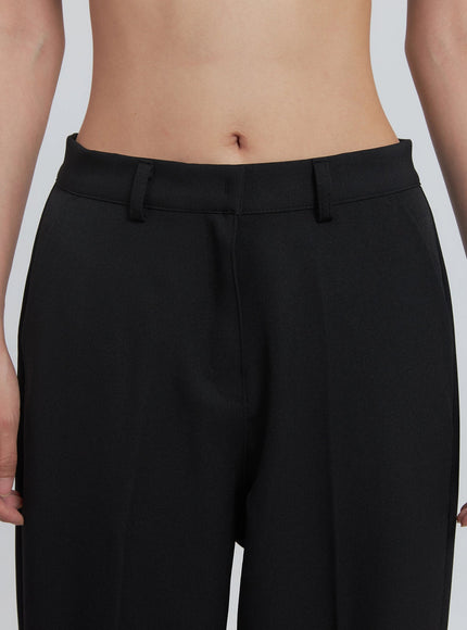 classic-wide-fit-slacks-black-iu512