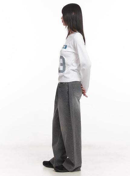 93-graphic-long-sleeve-top-cm520