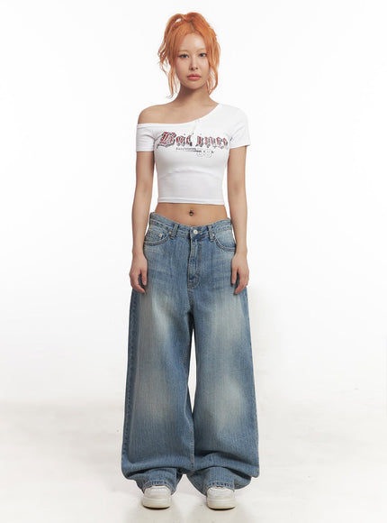 Graphic One-Shoulder Crop Top IA517
