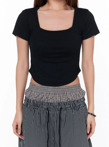 square-neck-crop-top-ca514
