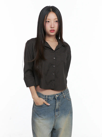 gingham-button-up-blouse-cs502