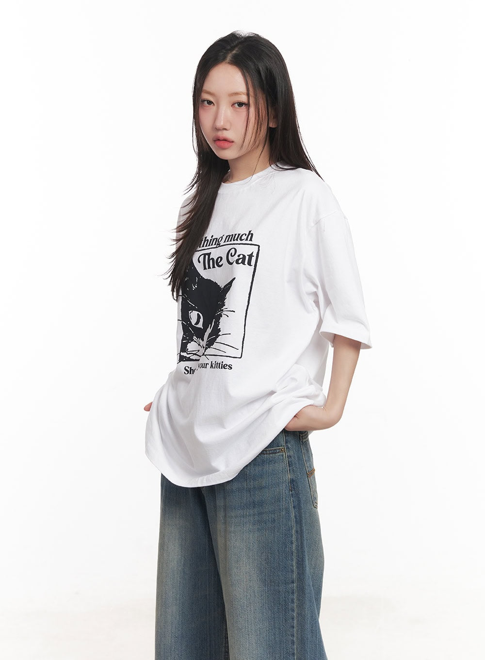 relaxed-fit-graphic-tee-ca525