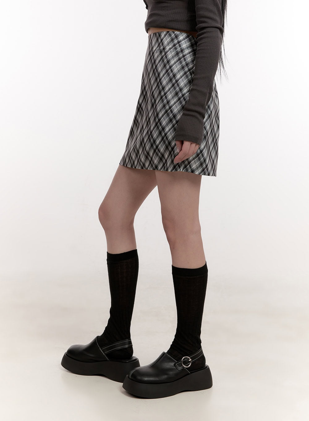 plaid-mini-skirt-cj531