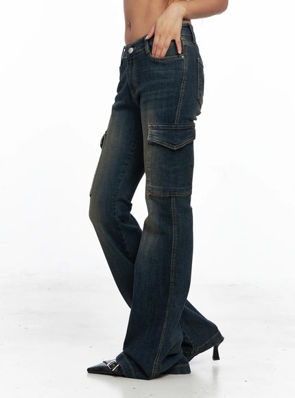 Owen Low-Rise Vintage Wash Flared Jeans CO510