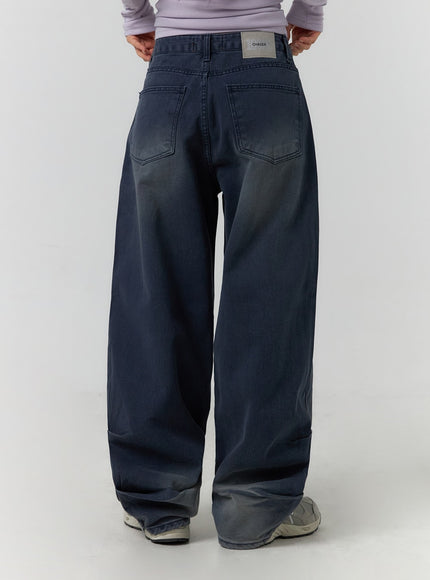 pintuck-washed-wide-leg-jeans-cf401