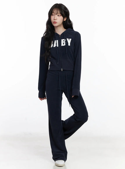 velour-bootcut-track-pants-cj526