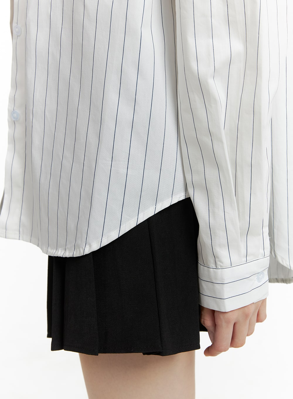 oversized-striped-button-up-long-sleeve-om426