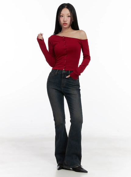 asymmetric-buttoned-shoulder-top-cd501