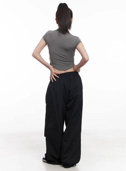 slim-fit-mock-neck-crop-top-cu517