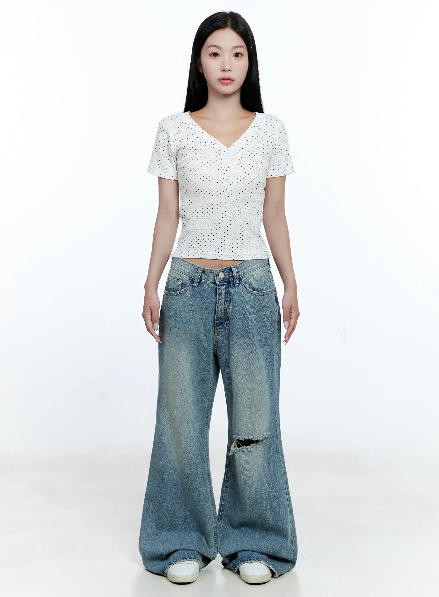 mazie-distressed-wide-leg-flare-jeans-cg512