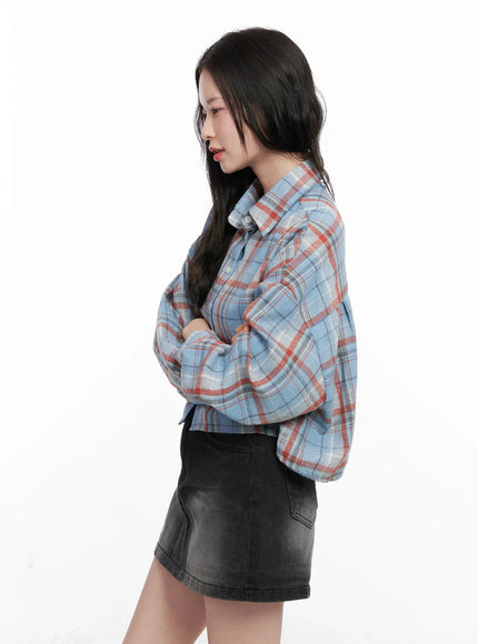 plaid-cropped-button-up-shirt-cn504
