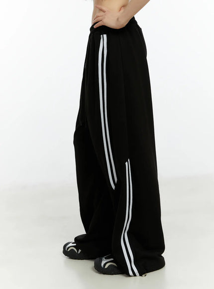 oversized-wide-leg-track-pants-cf510