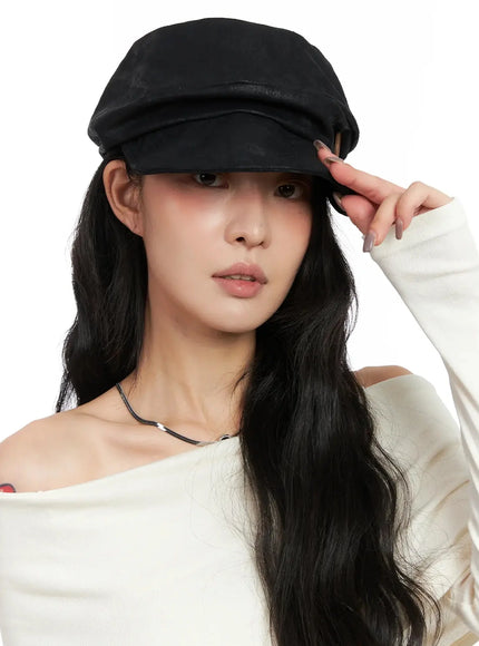 buttoned-faux-leather-cap-in528