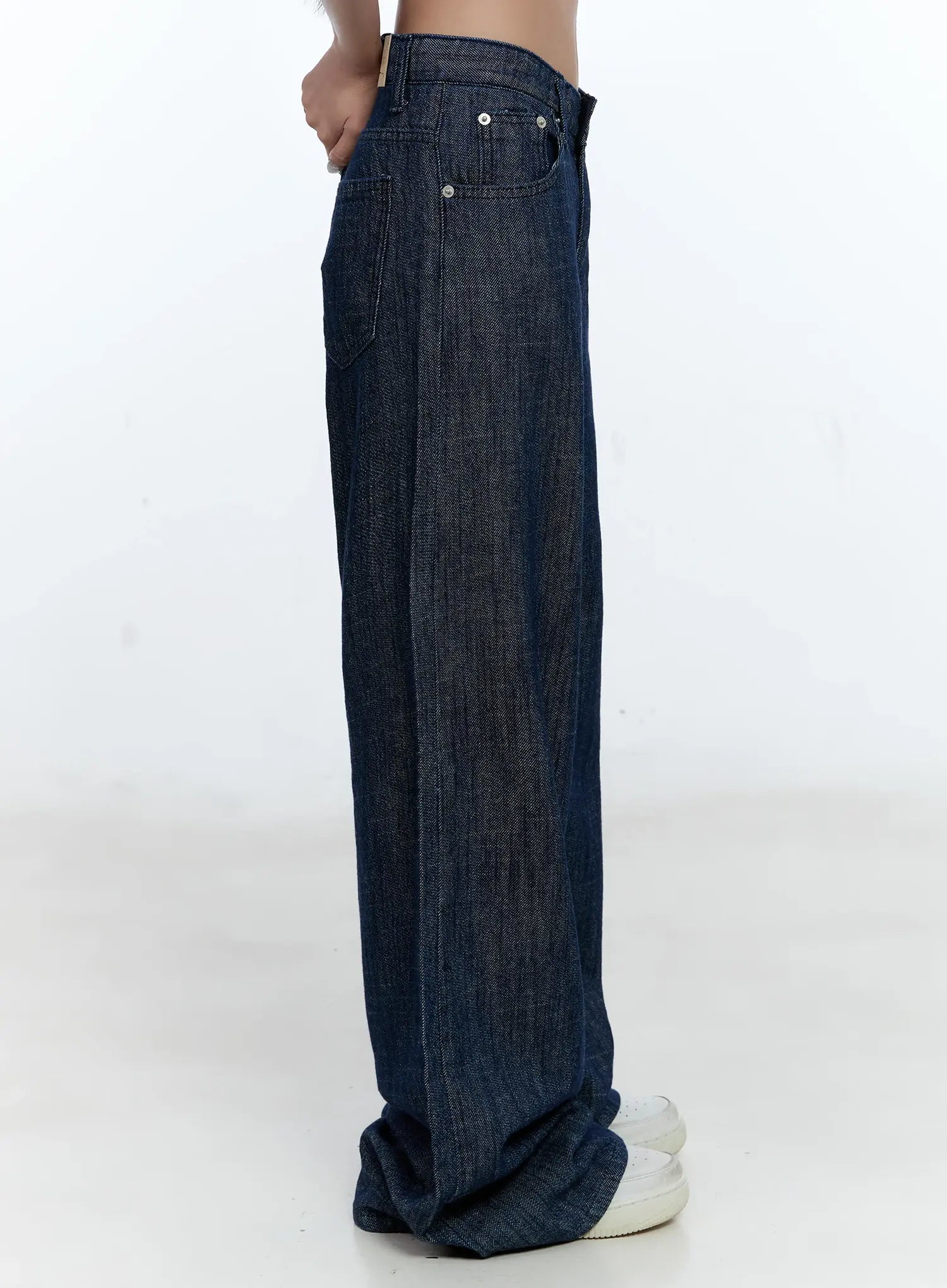 gabin-wide-leg-relaxed-fit-denim-jeans-cl530