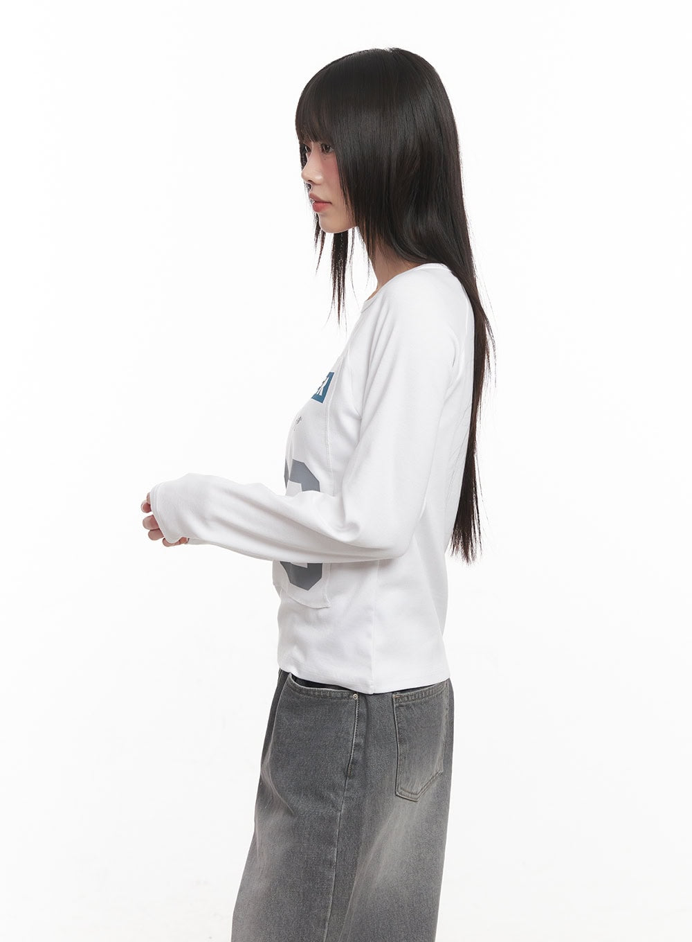 93-graphic-long-sleeve-top-cm520
