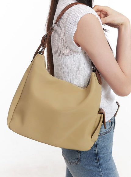 faux-leather-pocket-shoulder-bag-iy508
