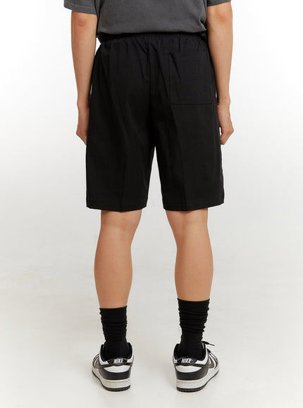 mens-solid-pintuck-shorts-iu427