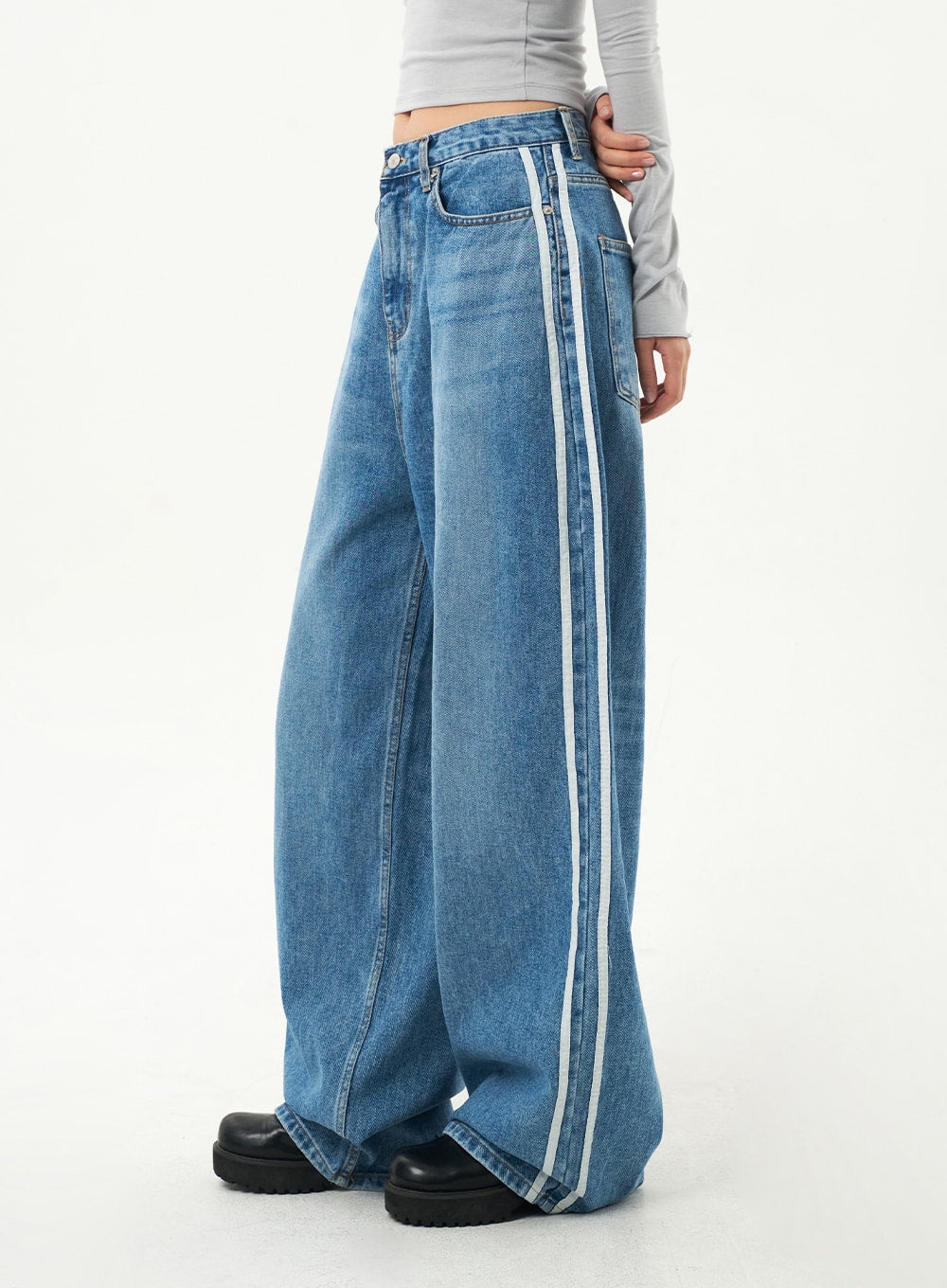 Womens jeans with stripe down best sale the side