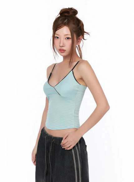 striped-v-neck-sleeveless-top-ca515