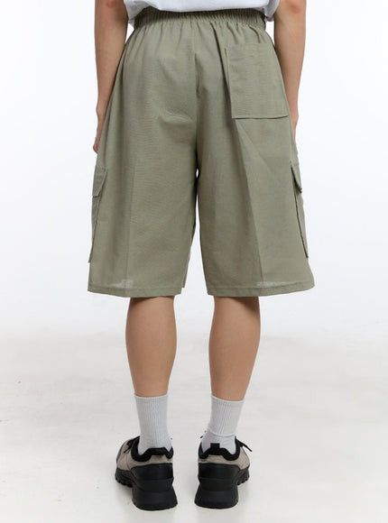 men-s-cargo-cotton-wide-fit-shorts-iy530