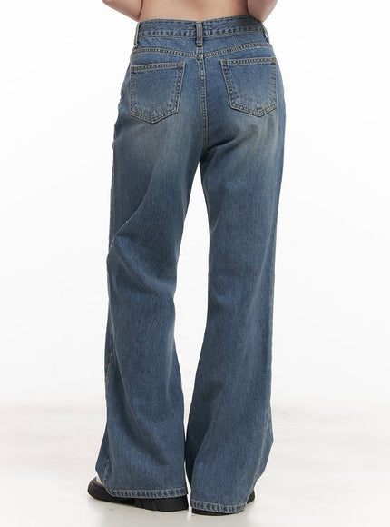 Rhia Relaxed-Fit Semi-Flared Jeans CM512