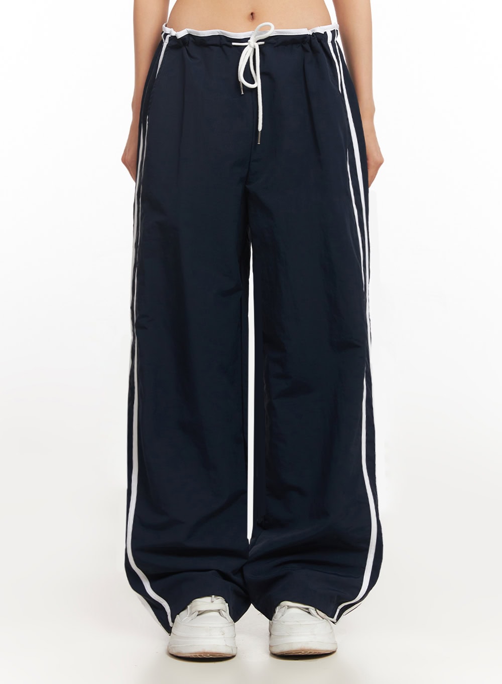 striped-nylon-track-pants-ia507